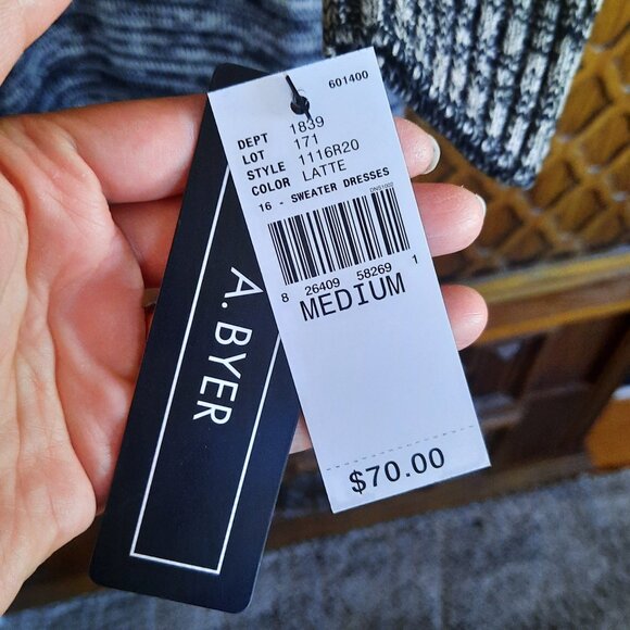 A. BYER Long Sleeve Chunky Knit Sweater Dress w/ Stole NWT! - Gray/Black, Size M - Picture 12 of 16